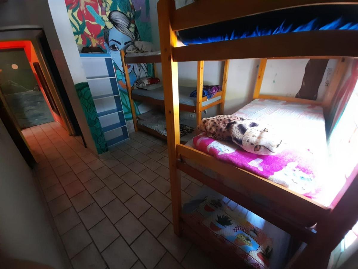 Hostel Tropico De Capricornio - Itagua Убатуба Екстериор снимка