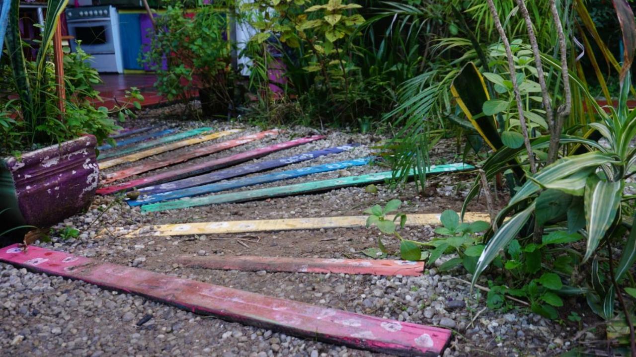 Hostel Tropico De Capricornio - Itagua Убатуба Екстериор снимка